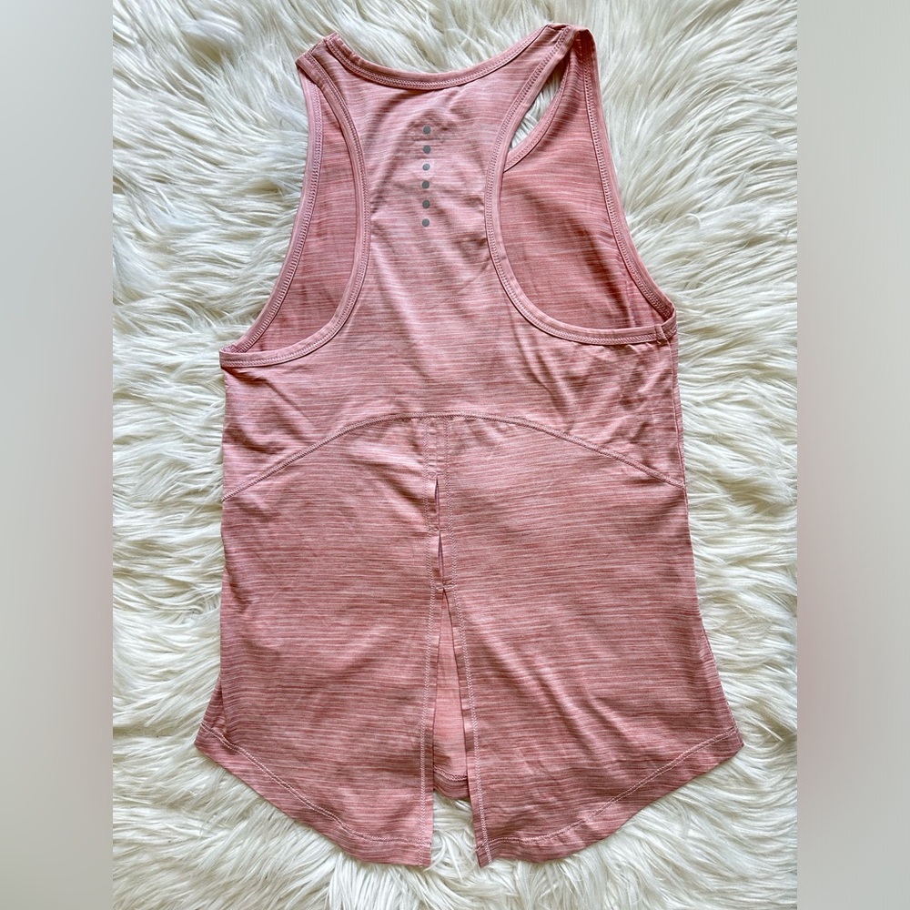 ASICS split back active tank - Picture 6 of 7